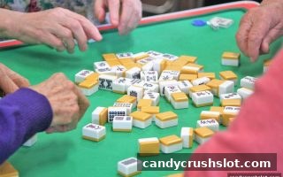 糖果派对电子游艺下载：深度拆解真人牛牛诈术手法与反制策略